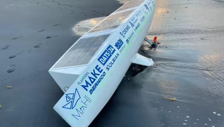 MAHI1 zonnepneelbootje 